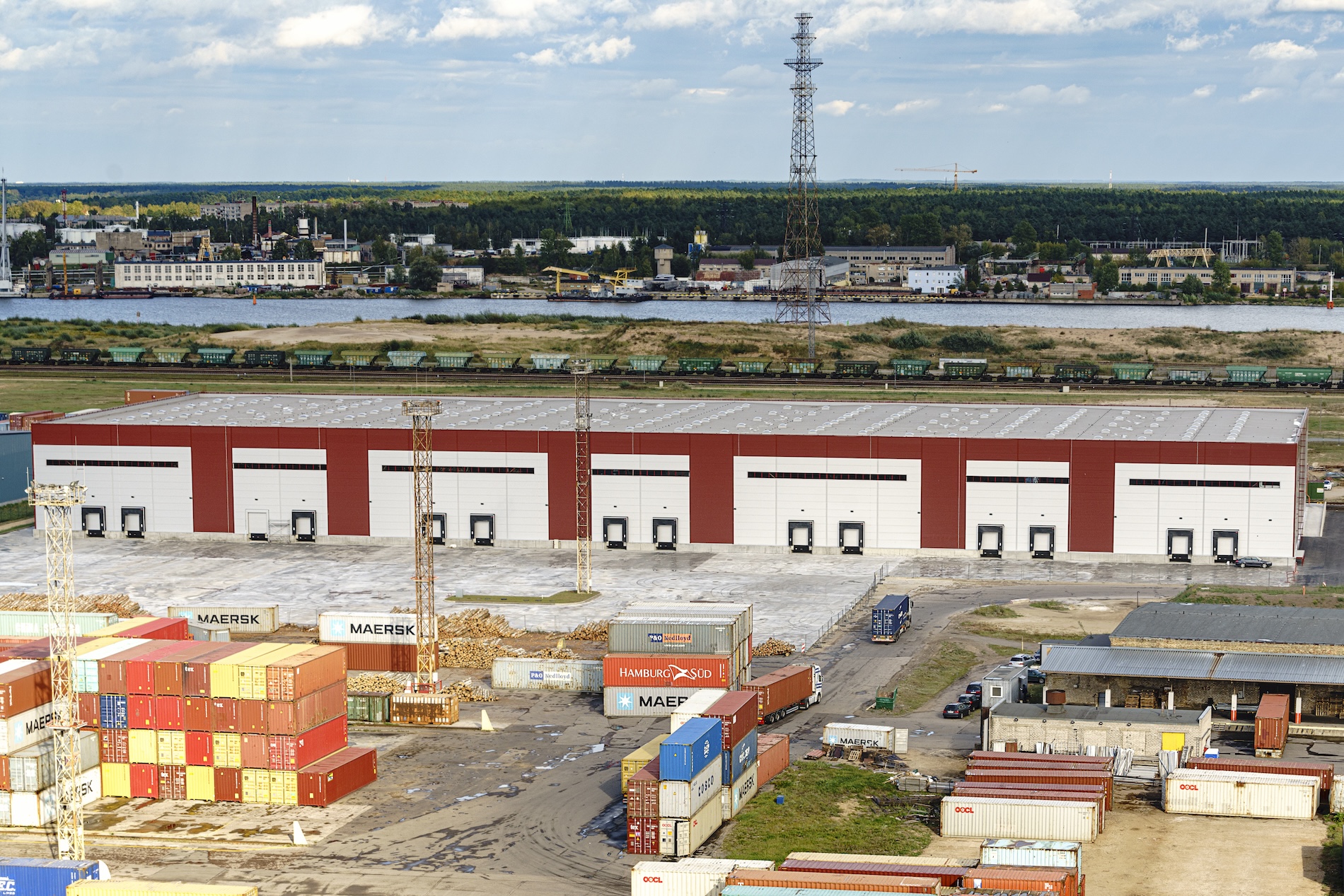 Extension of warehousing capacity at BCT